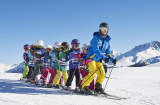 Skischule 1 Arosa TourismusNina Mattli  s