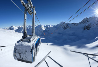 Urdenbahn Arosa TourismusNina Mattli  s