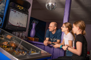 Flipperautomat im Sunstar Hotel Arosa - Familienferien