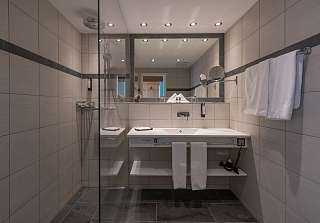 badezimmer arosa wellnesshotel sunstar